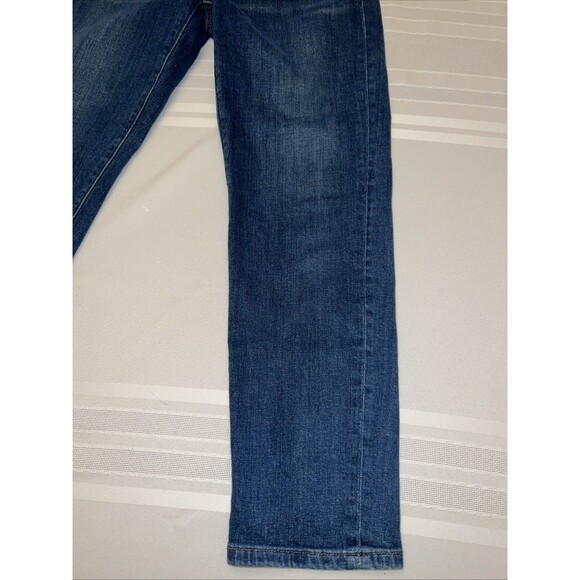 Ann Taylor “The Taper” Mid Rise Jeans Size 4 - Picture 3 of 8